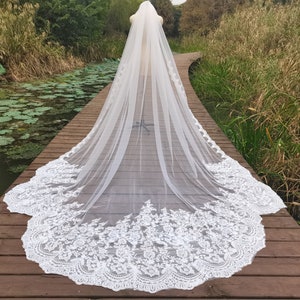 Lace Cathedral Bridal Veil Gorgeous Wedding Veil White/Ivory One Layer Veil with Comb Bridal Lace Veil