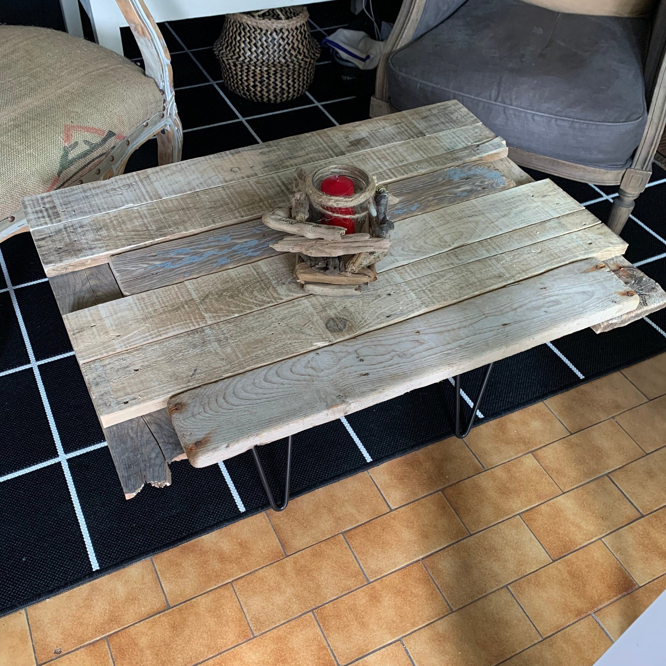 Table Basse en Planches de Bois Flotté