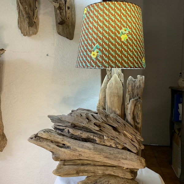 Lampe en bois flotté pour intérieur style bord de mer