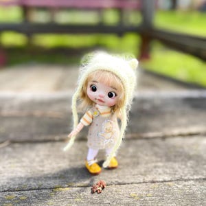 Custom OB11 Doll with Movable Eyes: Collectible Handmade Doll