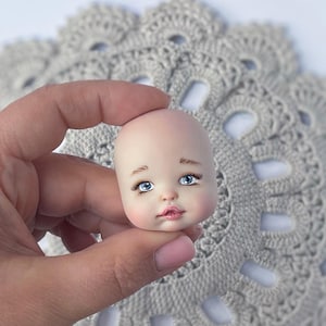 Sculptural Doll Face: Hand-Painted Plush Toy Head (1.8 inch)