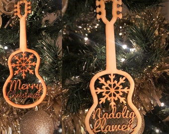 Guitar Christmas Bauble-Merry Christmas/Nadolig Llawen