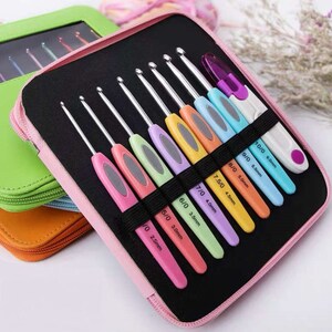 Rainbow Crochet Hooks Set Knitting Needles Tool Kit with Bag For Beginner