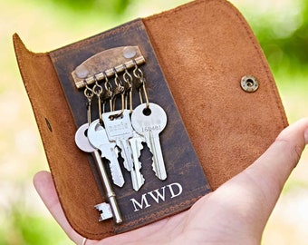 Personalised Buffalo Leather Key Holder - Alternative Keyring - Holds up to 6 Keys