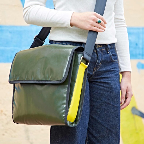 Recycled Plastic and Seat Belt Messenger Bag - Shoulder Bag - Crossbody Bag - Unisex Upcycled Bag - Handmade - Work - Eco Friendly Bag