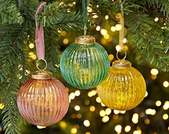 Ira Coloured Recycled Glass Ribbed Baubles - Holiday Décor - Xmas Hanging Glass Ornaments - Christmas Tree Decoration