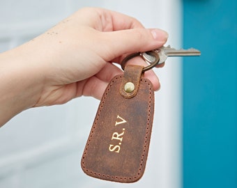 Personalised Buffalo Leather Tag Keyring - Embossed Personalized Keychain - Leather Key Fob with Initials - Stocking Filler - Key Chain Gift