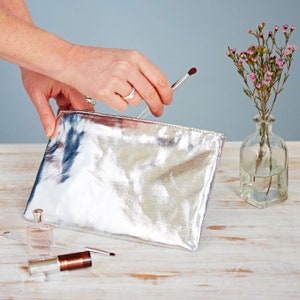 Personalised Metallic Makeup Bag Cosmetic Bag Metallic Coin Purse Vegan Friendly Silver