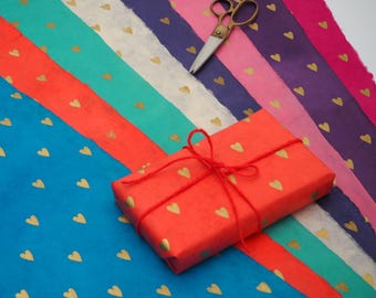 Papel de regalo Heart Lokta: hecho a mano y de comercio justo, de origen responsable y respetuoso con el medio ambiente.