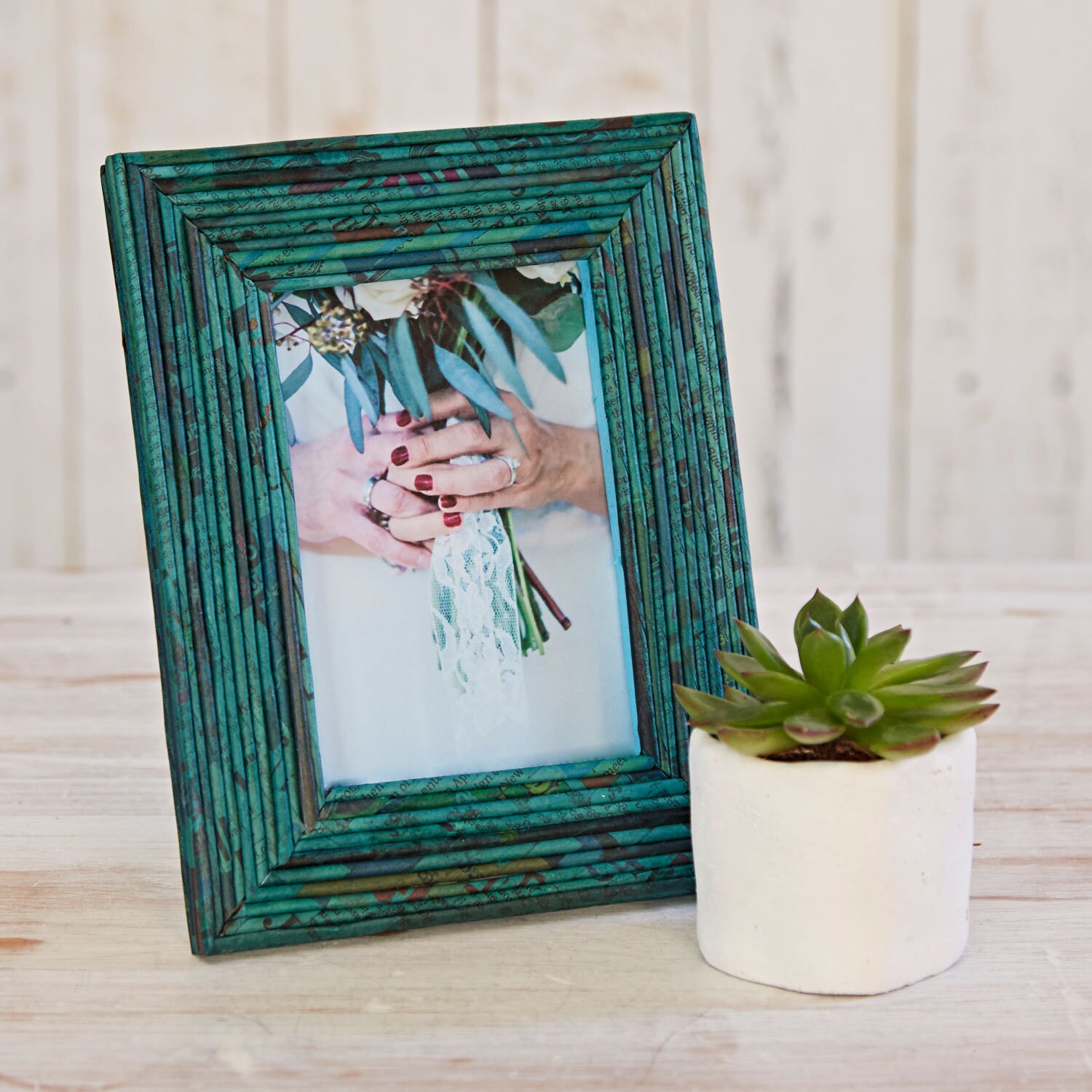 Recycled Newspaper Photo Frame 4x6 Picture Frame Paper Etsy