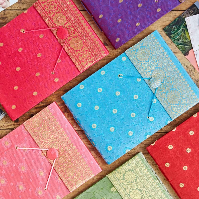 Albums photo sari album photo en tissu fait main album photo coloré album fait main album de mariage tissu sari indien sari image 1