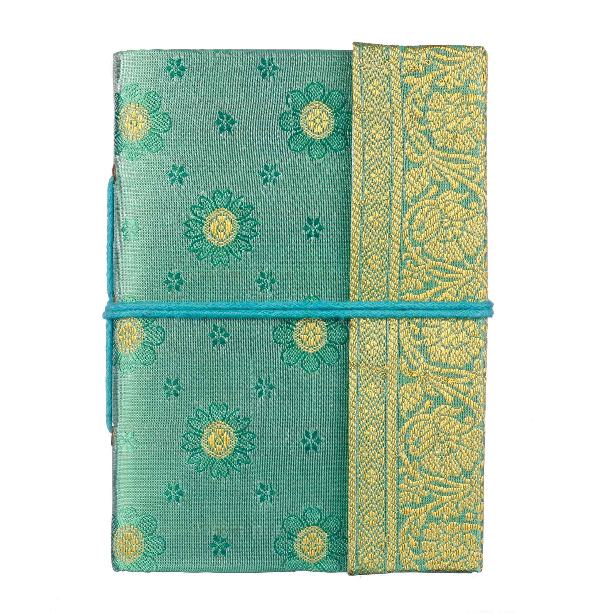 Carnet De Poche Sari Fait Main - 8x10,5 Cm - Papier Recyclé Non Ligné - Cadeau Écologique Et Éthique