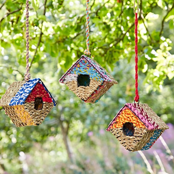 Diamond Recycled Cotton Birdhouse - Outdoor Decoration - Recycled Material - Garden Accessory - Hanging Garden Decoration - Bird Nester