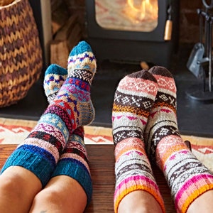 Fair Trade Hand Knitted Fairisle Stripy Woollen Socks Multiple Colours Knitted Nordic Woolly Slipper Socks 2 Sizes 100% Wool zdjęcie 1