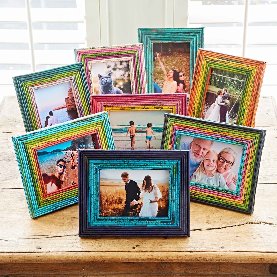 Recycled Newspaper Photo Frame - 4 x 6 Picture Frame - Feelin