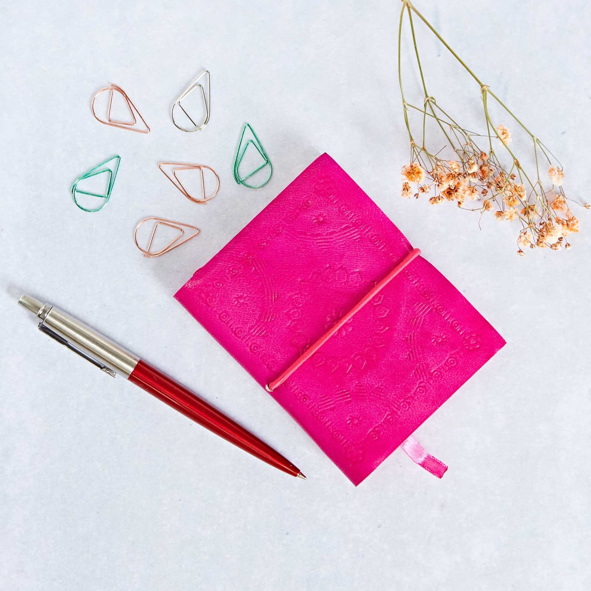 B6 Blank Notebook pink Snow / Pink Drawing Notebook / Pink Colored Paper  Notebook / Journal / Spiral Notebook / School Notebook, Supplies 