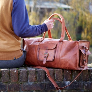 Personalised Large or Extra Large Brown Leather Holdall Overnight Bag Travel Bag Gym Bag image 6