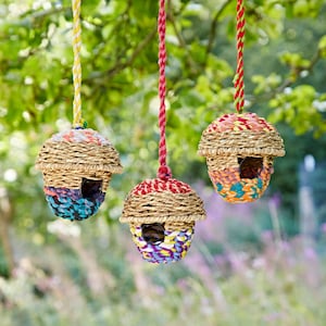 Acorn Recycled Cotton Birdhouse - Outdoor Decoration - Recycled Material - Garden Accessory - Hanging Garden Decoration - Bird Nester