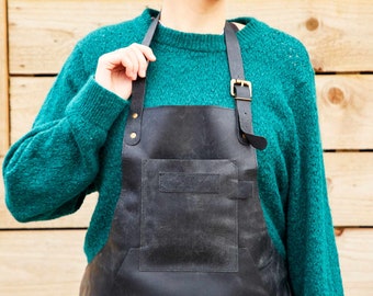 Reworked Personalised Black Buffalo Leather Apron - Blacksmith Craft Aprons - Work Aprons - Personalized Apron - Butcher - Chef - BBQ