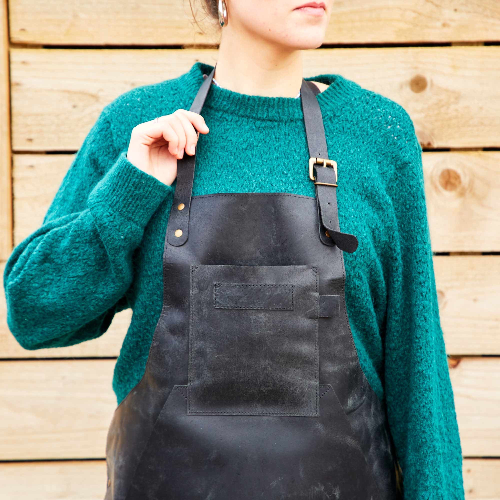 Delantal de piel personalizado Negro ajustable cuero de búfalo