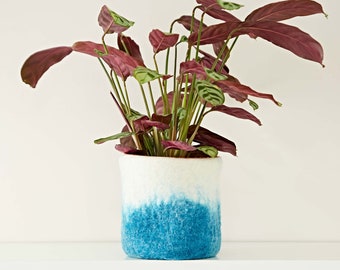 Handmade Felt Turquoise Ombre Plant Pot Cover - Colourful and Vibrant Indoor Pot Cover - Houseplant Pot Cover