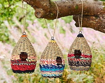 Bell Recycled Cotton Birdhouse - Hanging Outdoor Decoration - Recycled Materials - Garden Accessory - Bird Nester