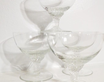 Set of 4 Vintage Cocktail Sherbet Twisted Stem Glasses, Ca, 1940's. MCM