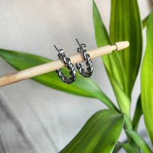 Spiral hoop earrings stainless steel 20mm available in gold & silver! minimalist jewellery tarnish free