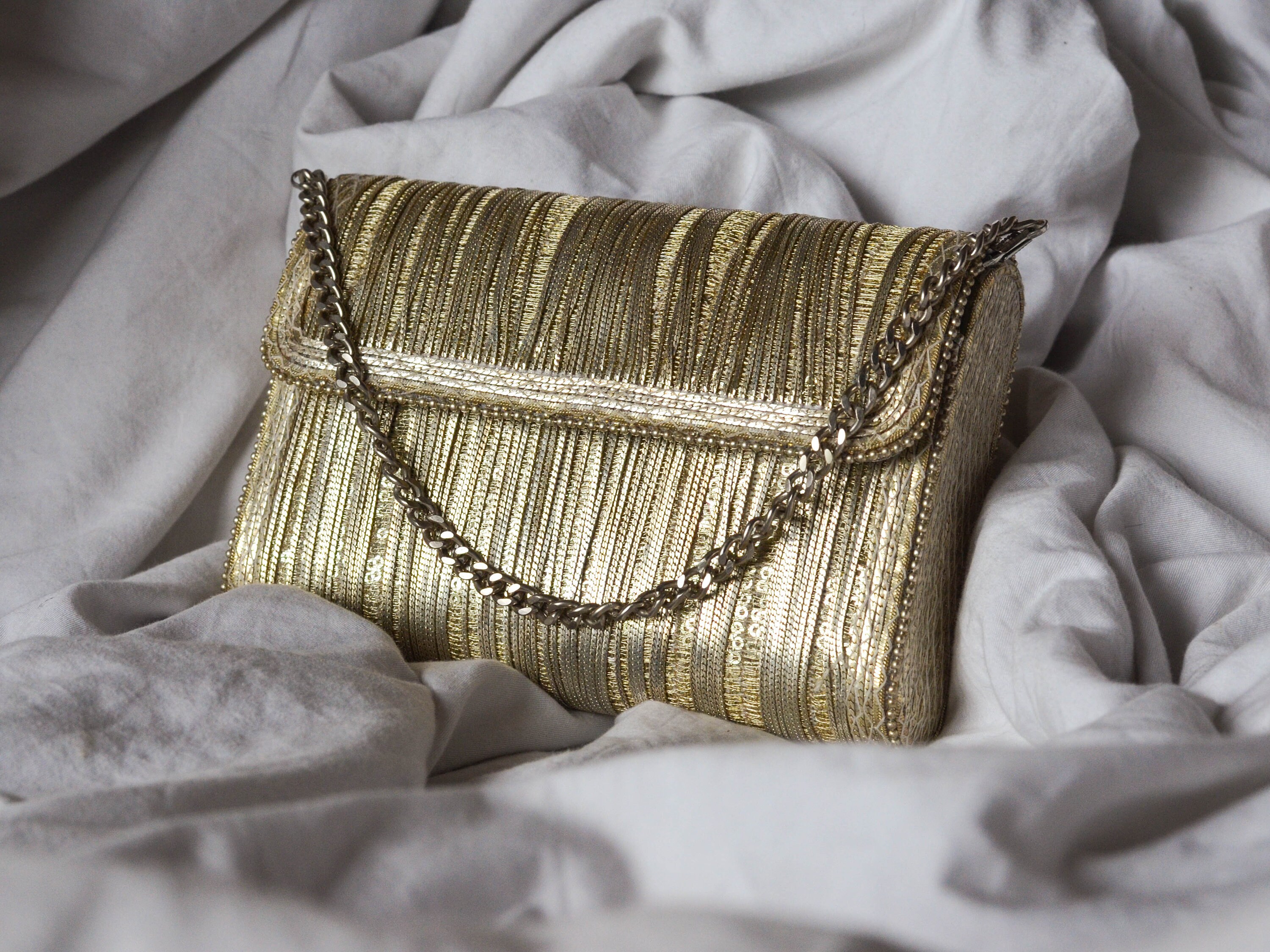 Golden sling bag Clearance