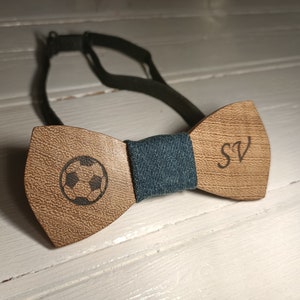Personalized wooden bow tie