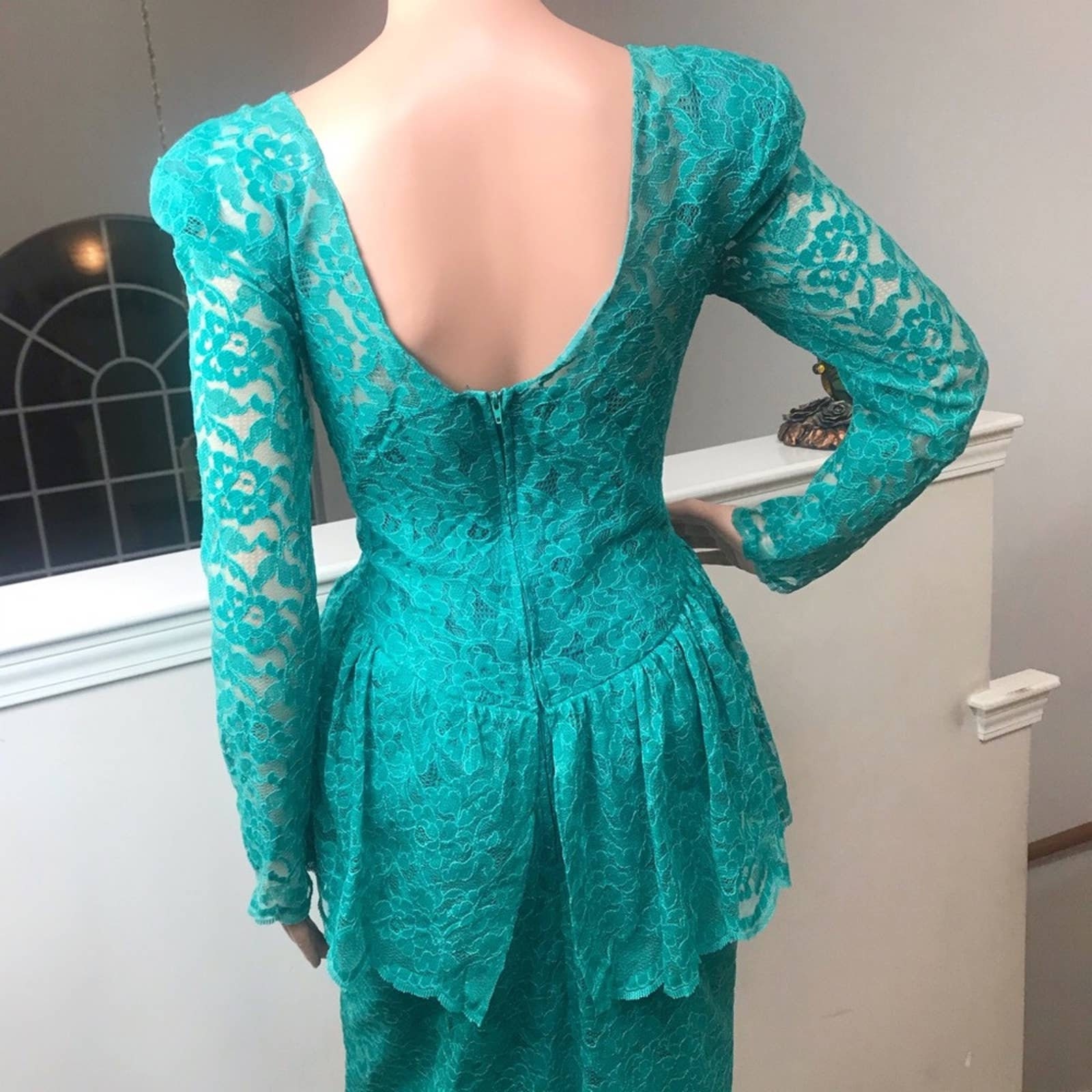 Vintage Green Lace Peplum Dress