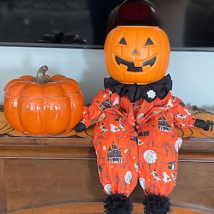 Halloween Pumpkin Man Doll: Candy Bucket Decoration