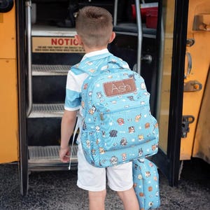 Chiots - sac à dos personnalisé - sac à dos pour enfants - sac à lunch - sac à dos assorti - monogramme - broderie - maternelle - préscolaire - préscolaire