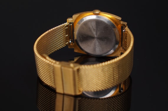 ZIM 15 Jewels Gold Plated USSR Wristwatch caliber… - image 4