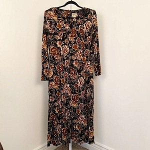 knee length dresses for ladies Alix Linen Shirtdress main image 0