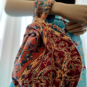 Handmade Japanese Knot Bag, reversible. Cotton lining with Japanese crane pattern. Free shipping in NL. image 4