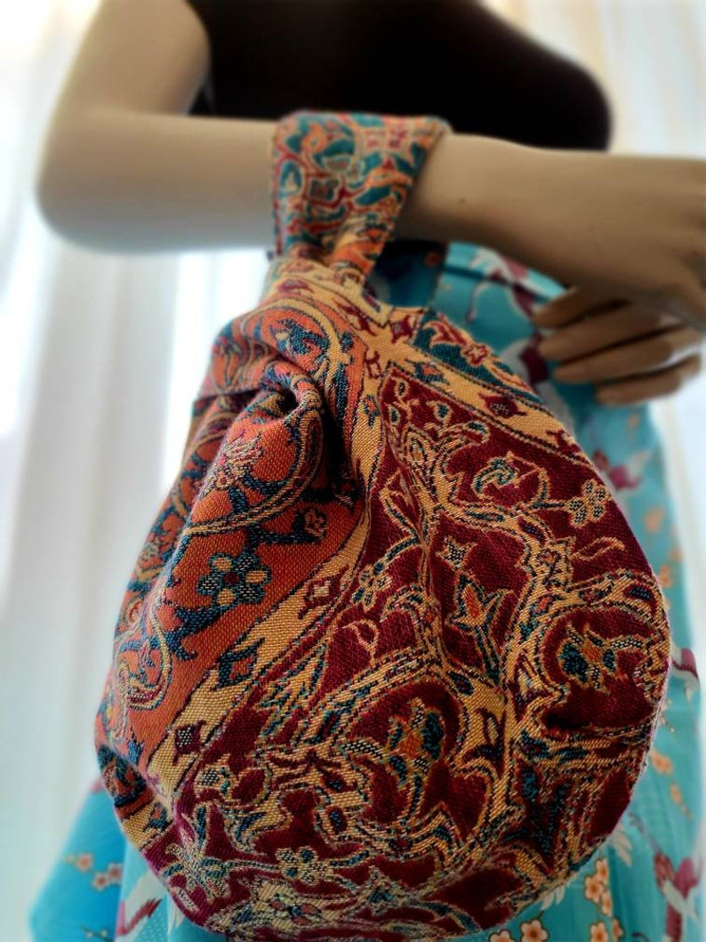 Handmade Japanese Knot Bag, reversible. Cotton lining with Japanese crane pattern. Free shipping in NL. image 4