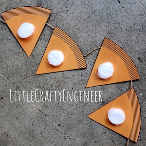PUMPKIN PIE GARLAND//Instant Download//Friendsgiving Banner//Thanksgiving Banner//Pumpkin Pie Banner//Pumpkin Pie  Bunting/Digital Download