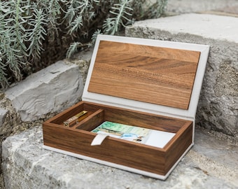 Engraved Walnut Wood & Linen Photo Box with Golden Crystal USB