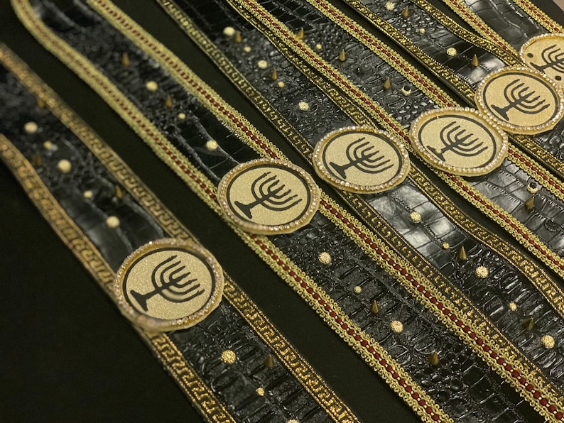 Israelite mitres
