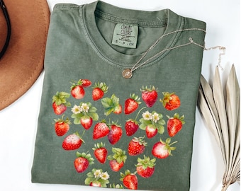 Comfort Colors Summer Strawberries Shirt, Strawberry Clothes Gift Strawberry Aesthetic Botanical Plant Shirt Giftful Strawberry Garden Shirt