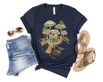 Mushroom Frog Shirt, Witchy Goblincore Shirt, Goblincore Clothing, Goblincore Shirt, Frog and Mushroom Shirt, Green Witch Shirt