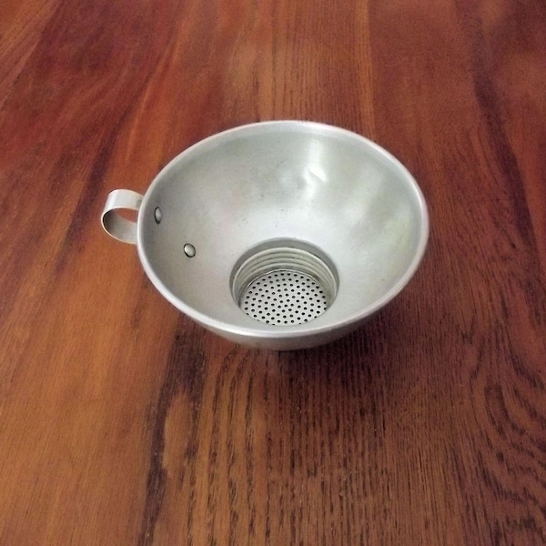 Entonnoir de mise en conserve vintage, accessoire de crépine