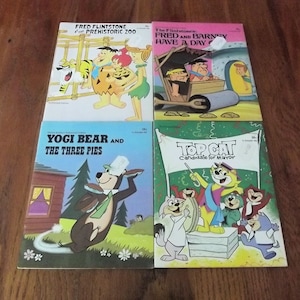 4 Hanna-Barbera , Autherized Edition, Paper Back Books, Vintage 1970&#39;s