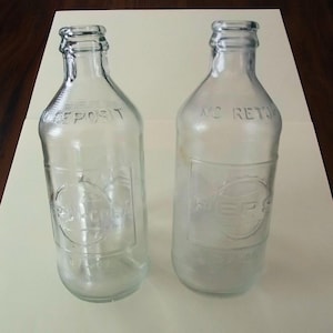 2 Pepsi No Deposit No Return Bottles, Vintage 1960&#39;s