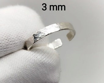 Solid Sterling silver hammered adjustable ring. 925 sterling (3mm Thumb ring). Adjustable from size N to Q. (3 mm width) #1