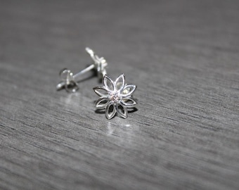 925 Sterling Silver Flowers Stud Earrings