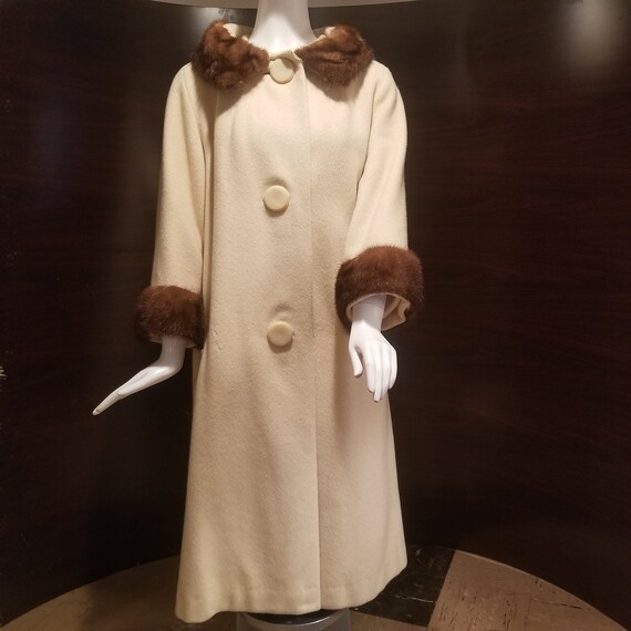 Queen coat