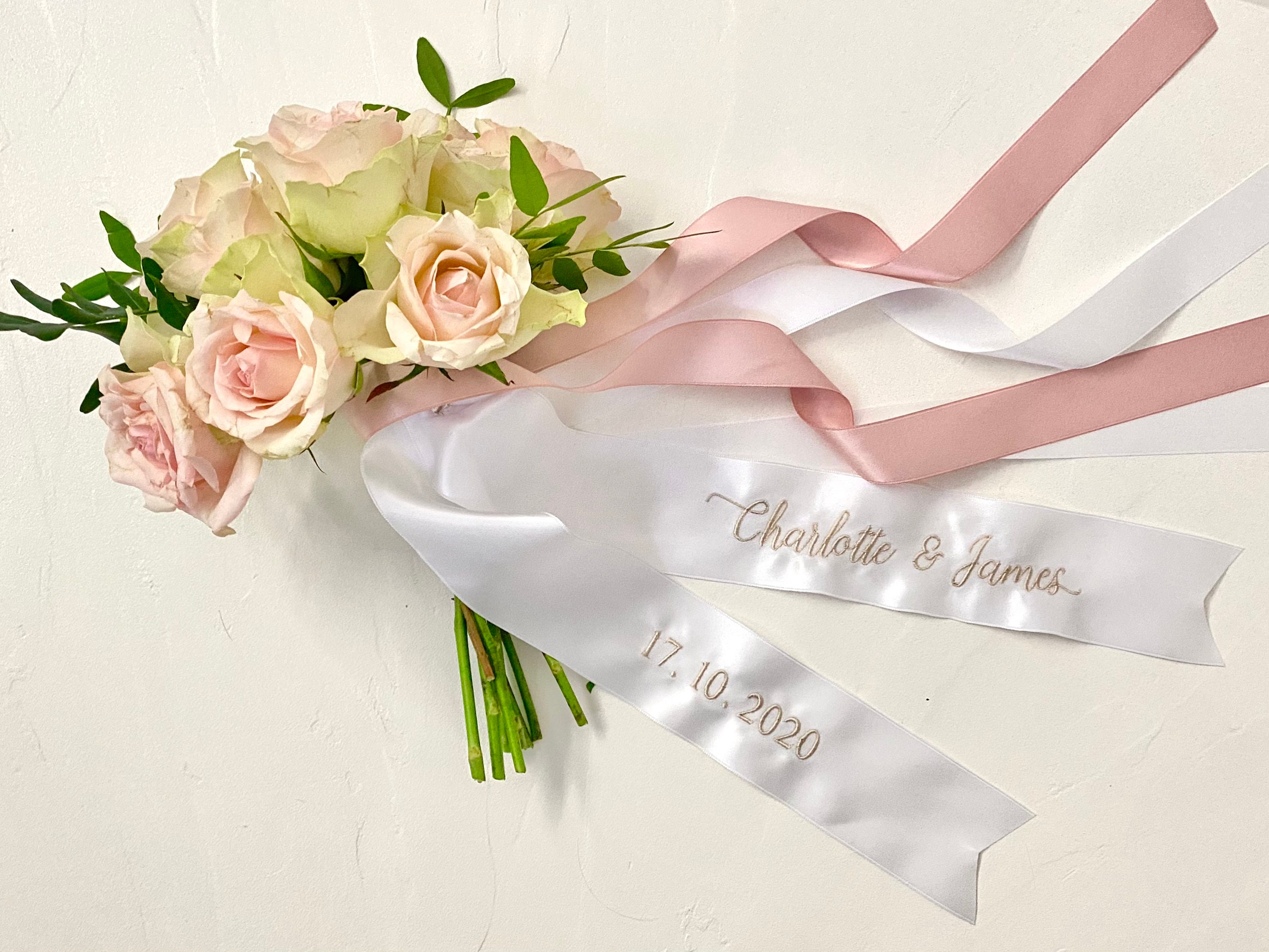 Ruban Personnalisé Pour Bouquet De Mariée - Mousseline Déchirée Main - Personnalisation Noms, Date, Initiales - 4x60 Ou 4x90 Cm