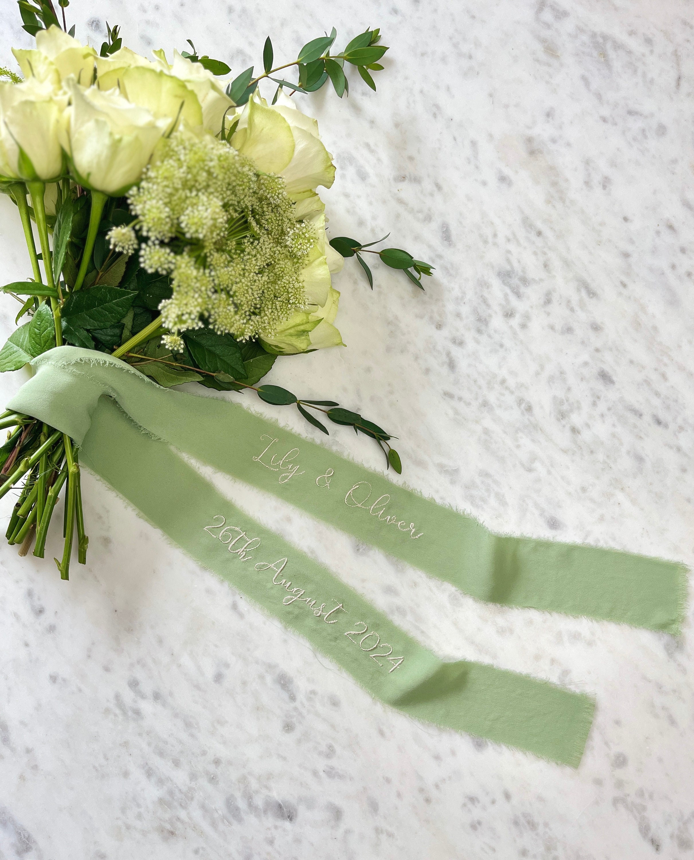 Personalized ribbons for flower bouquets 💐💖 𝘳𝘢𝘮𝘰 𝘮𝘢𝘥𝘦 𝘣𝘺 @, Ribbon Bouquet